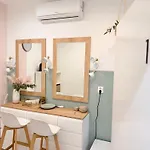 Luna Serene - Gym