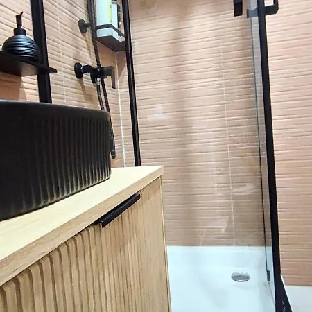 Luna Serene - Gym Rooms Apartment Zadar