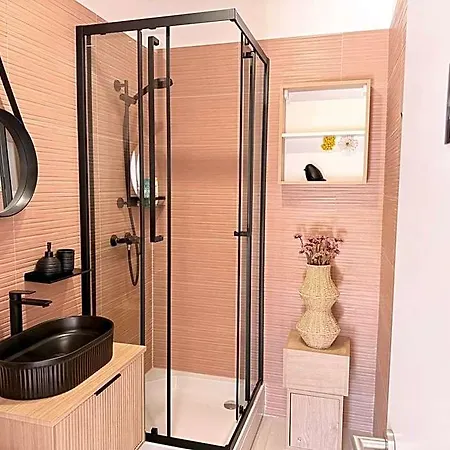 Apartment Luna Serene - Gym Rooms *