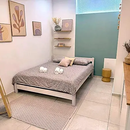 Luna Serene - Gym Rooms *